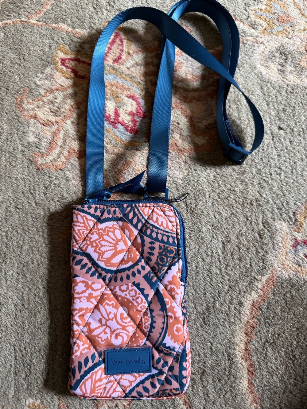 Vera Bradley Retired Fern Paisley Print Quilted Crossbody. NWOT